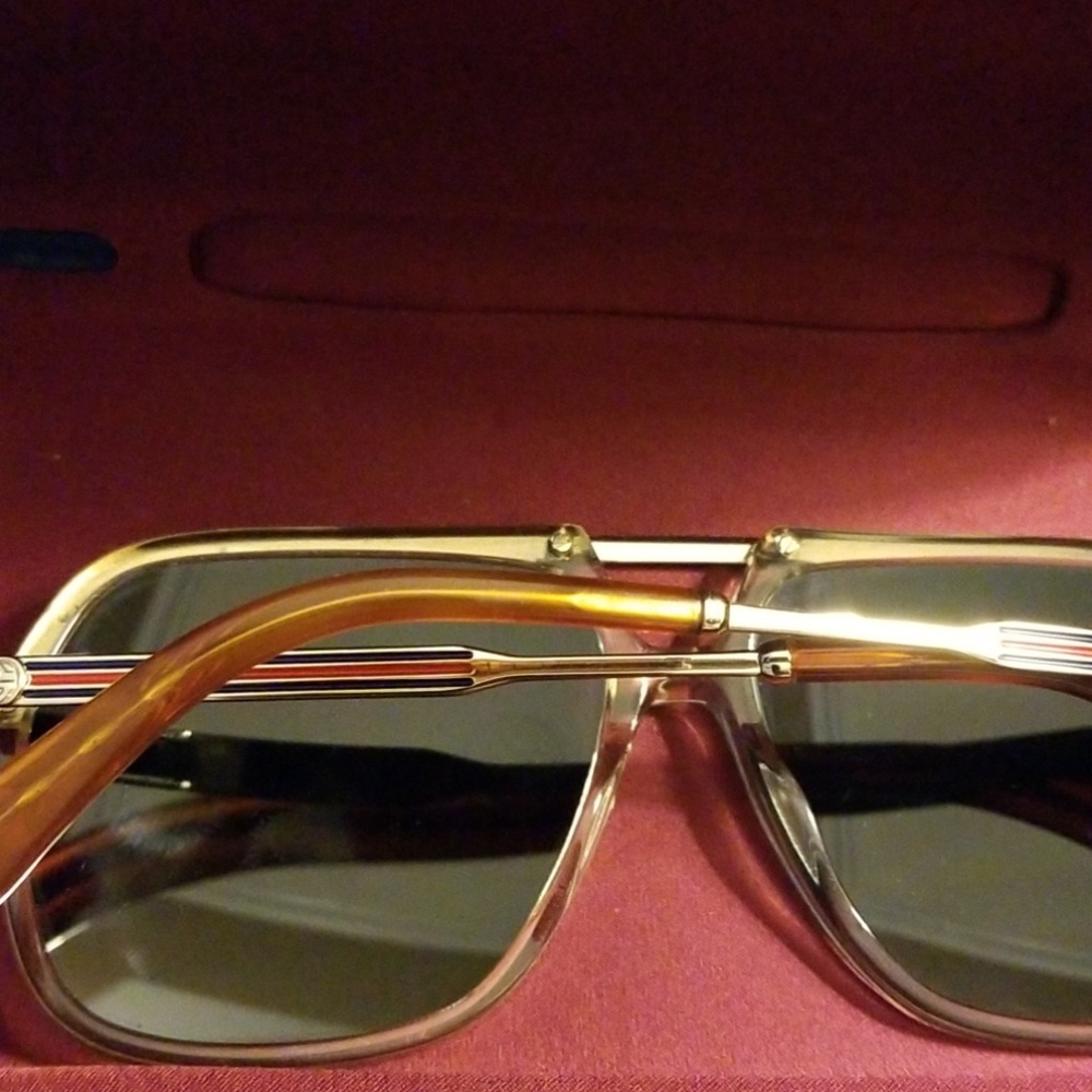 Gucci glasses aviator style - Picture 3 of 3